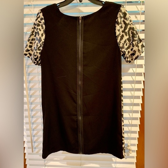 Gianni Bini Sequined Cow Print Dress Size Small - Picture 2 of 5